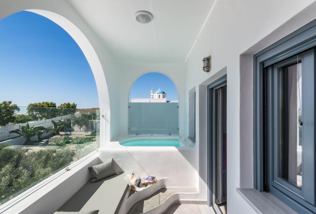 Aspronisi Luxury Villa With Caldera View Megalochori  Quarto foto